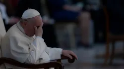 Le pape François lors de la messe de la Veillée pascale, le 16 avril 2022. Daniel Ibanez/CNA / 