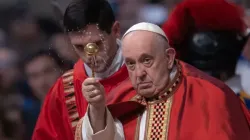 Le pape François préside la messe de Pentecôte dans la basilique Saint-Pierre, le 28 mai 2023. | Daniel Ibáñez/CNA / 