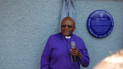 Mgr Desmond Tutu en 2011. wesselspj via Flickr (CC BY-SA 2.0) / 