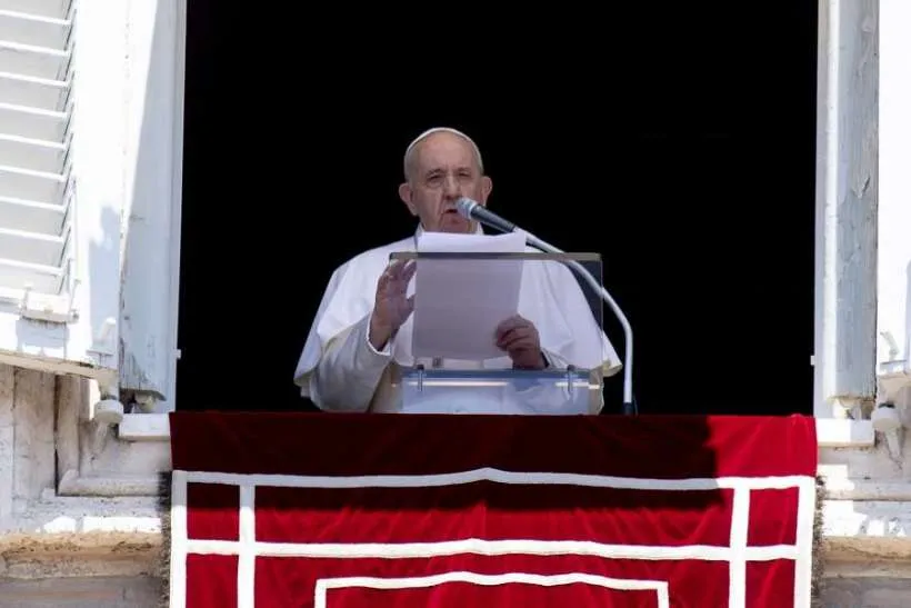 Le Pape François lors de l'Angélus le 21 juin 2020. Vatican Media.