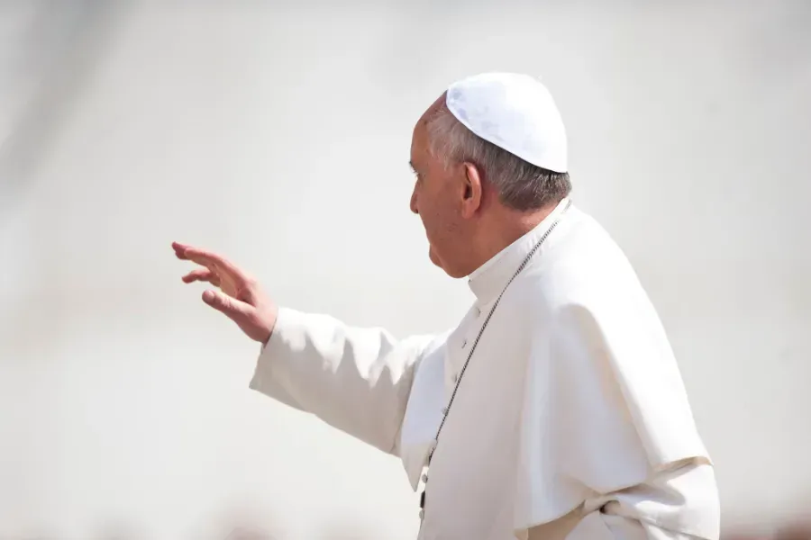 Le pape François photographié le 17 avril 2013. Mazur/catholicnews.org.uk.