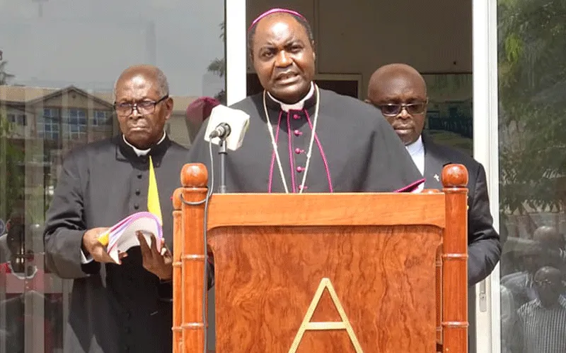 Mgr Abraham Kome, évêque du diocèse de Bafang au Cameroun. Domaine public