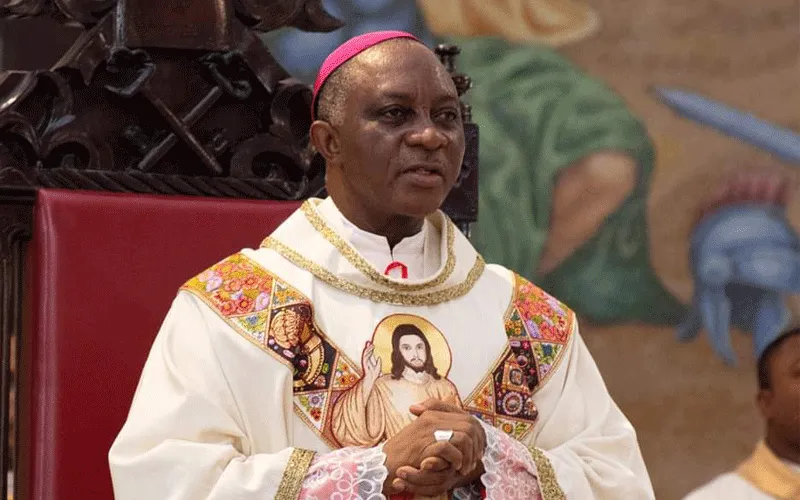 Mgr Alfred Adewale Martins, archevêque de l'archidiocèse de Lagos. Domaine public