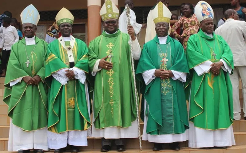 Les évêques de la Province ecclésiastique de Bamenda (BAPEC).