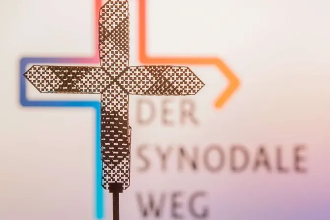 La croix de la "Voie synodale" allemande. | Maximilian von Lachner / Synodaler Weg / 