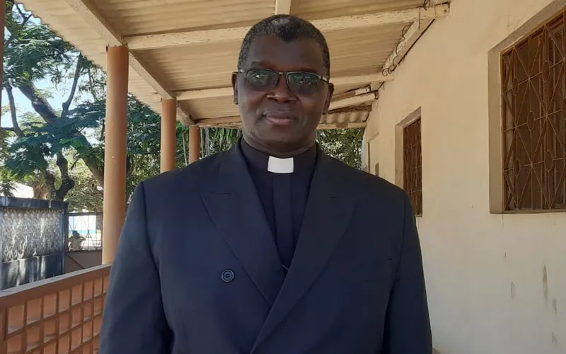 Mgr Ernesto Maguengue, nommé évêque du diocèse d'Inhambane au Mozambique le 4 avril 2022. Crédit : ACI Afrique / 