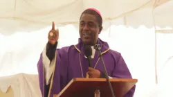 Mgr Andrew Nkea Fuanya / Domaine public
