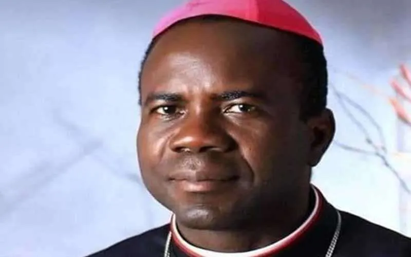 Mgr Moses Chikwe, évêque auxiliaire de l'archidiocèse d'Owerri au Nigeria, a été libéré avec son chauffeur le 1er janvier 2021 après cinq jours de captivité. Archidiocèse d'Owerri, Nigeria