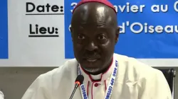 Mgr Mathieu Madega Lebouakehan, évêque du diocèse de Mouila au Gabon, qui est à la tête de la conférence épiscopale. / Domaine public