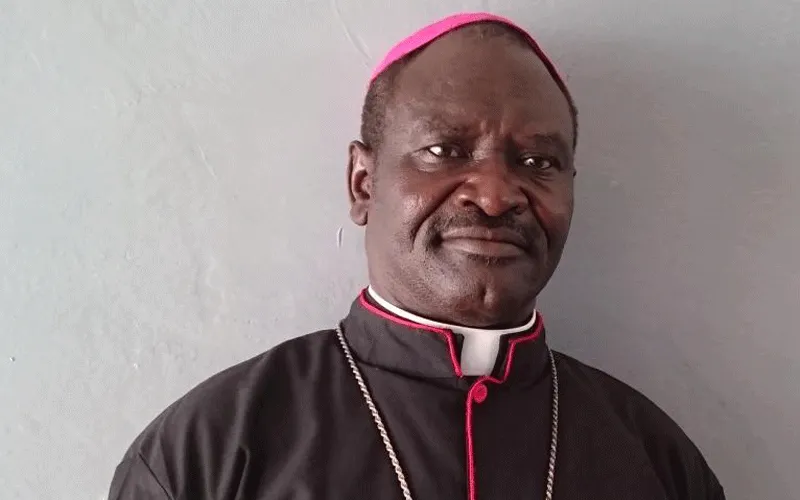 Mgr Yunan Tombe Trille, évêque du diocèse d'El Obeid au Soudan. Domaine public