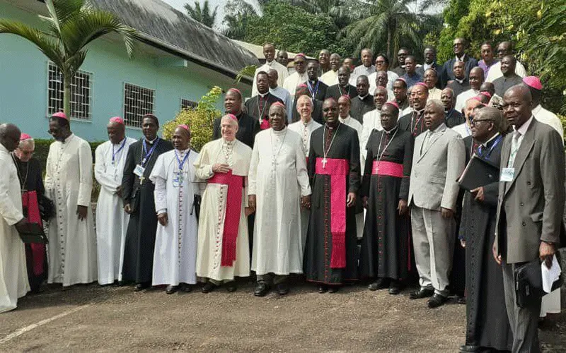 Les évêques du Cameroun à la fin de leur 43ème séminaire annuel à Obala, le samedi 11 janvier 2020. Conférence épiscopale nationale du Cameroun (CENC)