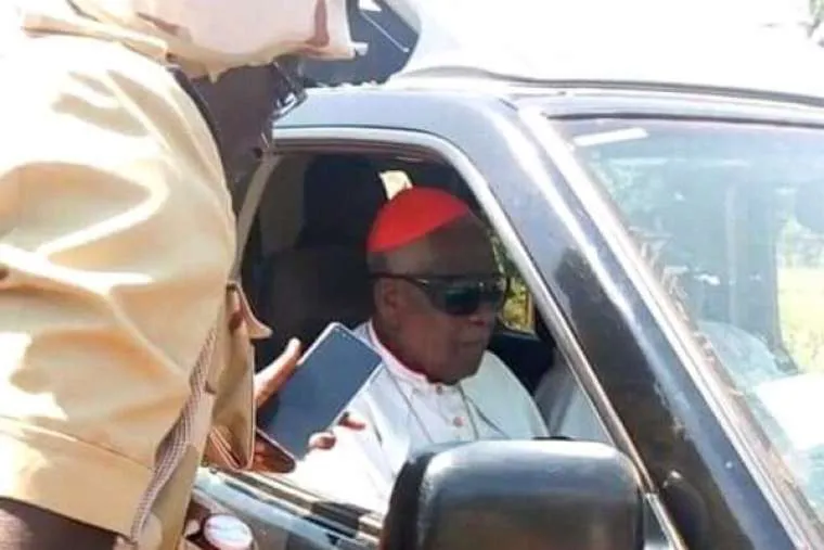Le cardinal chrétien Tumi, photographié après sa libération le 6 novembre 2020. Diocèse de Kumbo au Cameroun.