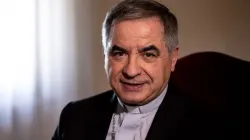 Giovanni Angelo Becciu, ancien préfet de la Congrégation pour les causes des saints, photographié le 27 juin 2019. Daniel Ibáñez/CNA. / 