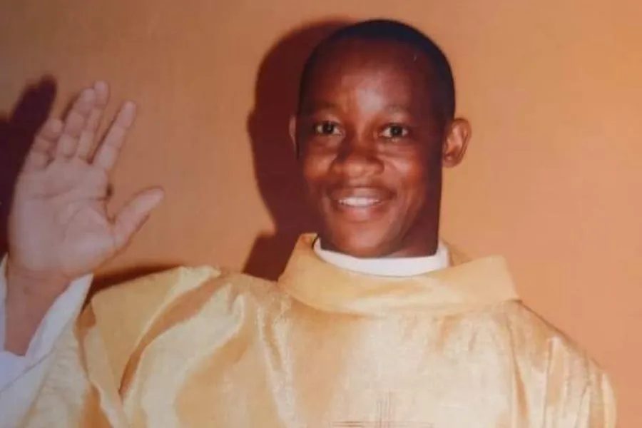 Le père Marcellus Nwaohuocha libéré de sa captivité dans l'archidiocèse catholique de Jos au Nigeria. Crédit : OMI / 