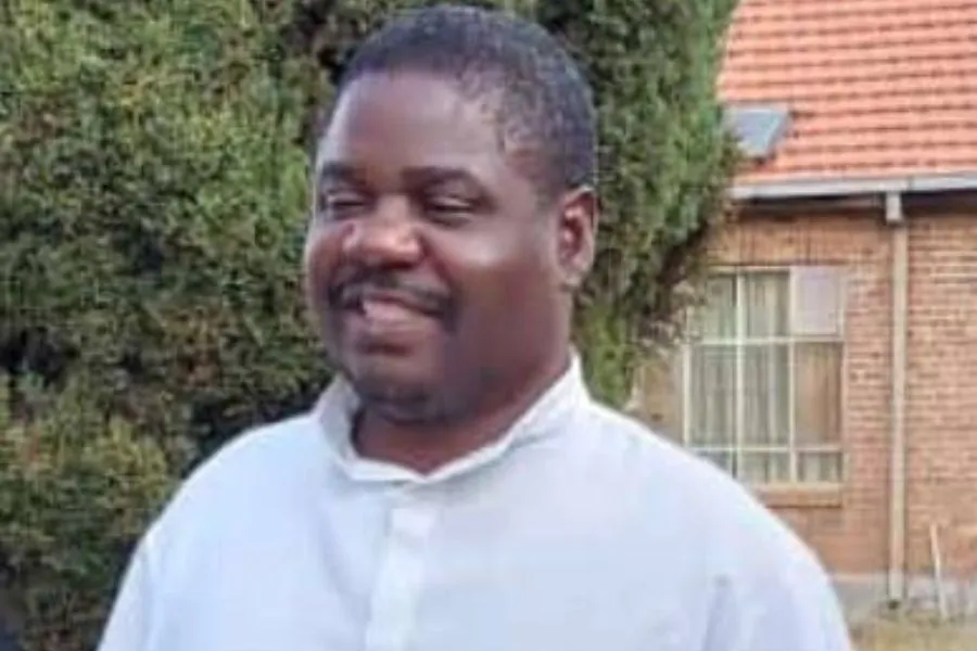 Mgr. Eusebius Jelous Nyathi, membre du clergé du diocèse catholique de Hwange au Zimbabwe, a été nommé évêque du diocèse de Gokwe. Crédit : Diocèse de Gokwe