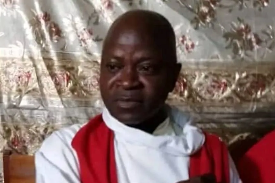 Mgr. Norbert Tamba Sandouno, nommé évêque du nouveau diocèse de Guéckédou en Guinée. Crédit : Archidiocèse de Conakry