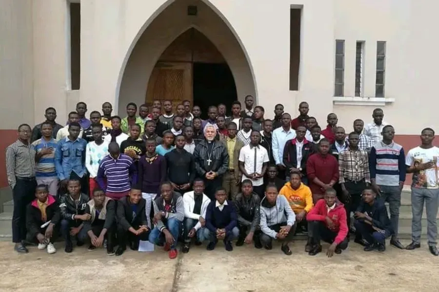 Les séminaristes du Grand Séminaire Saint-Joseph du diocèse de Lwena en Angola. Crédit : P. Amilton Camuele