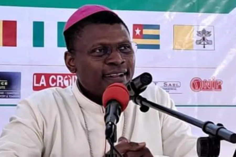 Mgr Bernard de Clairvaux Toha Wontacien du diocèse de Djougou au Bénin. Crédit : Charles Ayetan/ACI Afrique