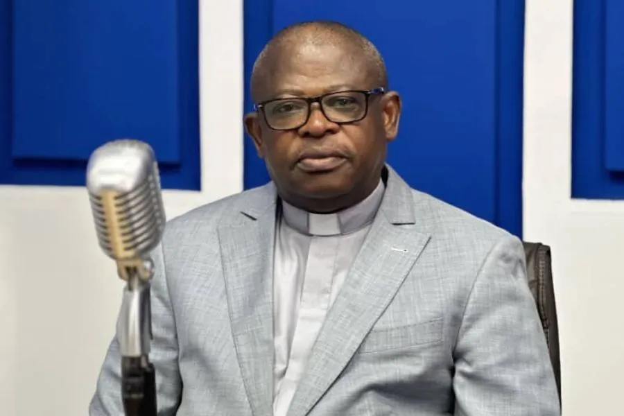 Mgr. Donatien Nshole, secrétaire général de la Conférence épiscopale nationale du Congo (CENCO). Crédit : CENCO/Top Congo FM