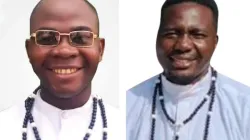 Le père Paul Sanogo (à gauche) et le séminariste Melchior Maharini (à droite) qui ont été enlevés dans leur communauté des Missionnaires d'Afrique (M.Afr.) dans le diocèse catholique de Minna au Nigéria. Crédit : Vatican Media / 