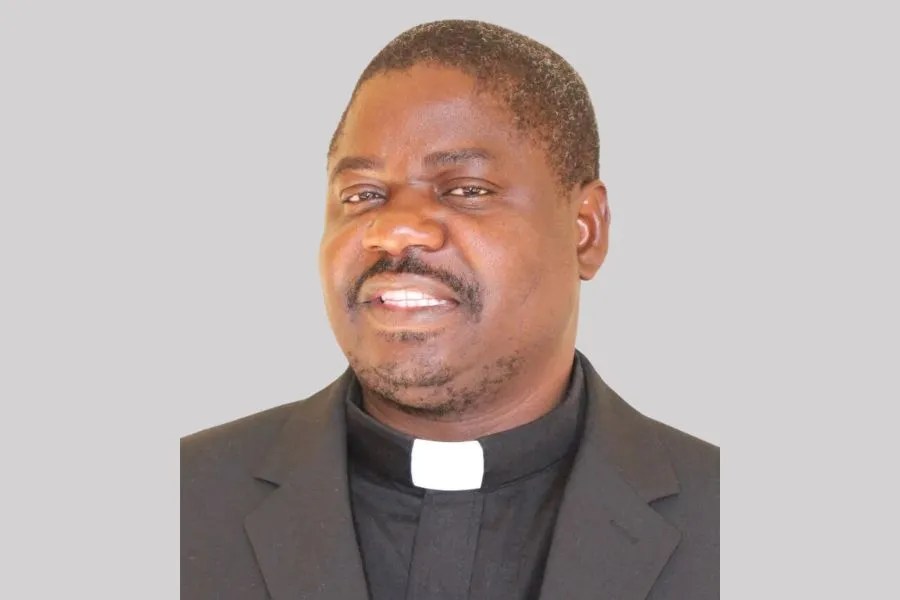 Mgr. Eusebius Jelous Nyathi, évêque élu du diocèse de Gokwe. Crédit : Actualités catholiques Zimbabwe