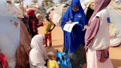 Les agents de santé communautaire de Trócaire réalisent des examens de santé à Dollow, en Somalie. Crédit : Trócaire / 