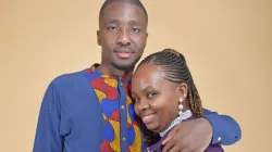 Christopher Muindi et sa femme, Glory Gakii Muindi. Crédit : M. Muindi. / 