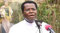 Le père Théophile Akoha, vicaire général de l'archidiocèse catholique de Cotonou. Crédit : Archidiocèse de Cotonou / 