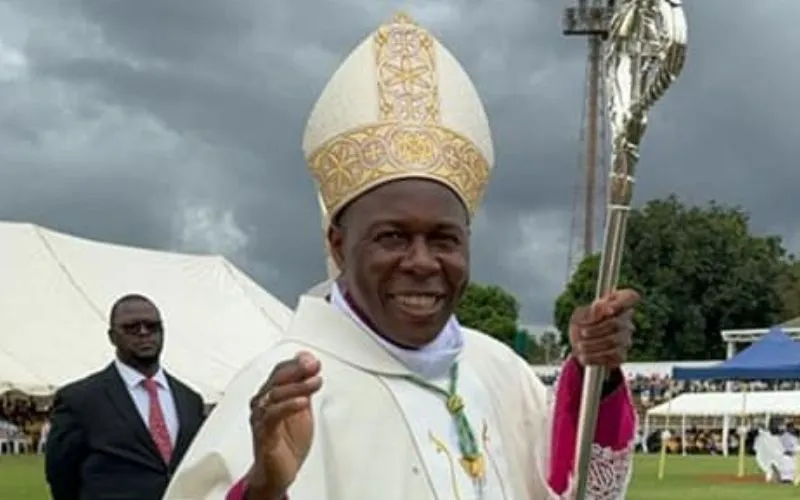 Mgr Vincent Frederick Mwakhwawa, évêque auxiliaire de l'archidiocèse de Lilongwe au Malawi. Crédit : Conférence épiscopale du Malawi (ECM)