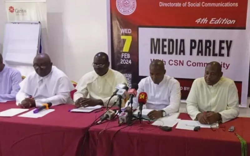 Les membres des chefs des différentes unités du Secrétariat catholique du Nigeria lors de la quatrième rencontre des médias avec les journalistes. Crédit : ACI Afrique