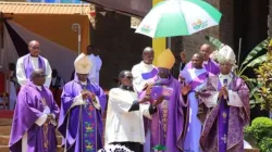 Le lancement de la campagne de carême de cette année au Kenya dans l'archidiocèse de Nyeri. Crédit : Conférence des évêques catholiques du Kenya (KCCB) - Département catholique Justice et Paix (CJPD) / 