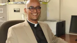 Le père Abinet Abebe, coordinateur du département de la famille et de la jeunesse de la Conférence des évêques catholiques d'Éthiopie (CBCE). Crédit : CBCE / 