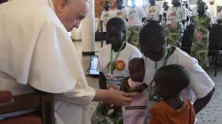 Le Pape François rencontre des victimes de la violence dans la région orientale de la République démocratique du Congo ravagée par le conflit. | Vatican Media / 