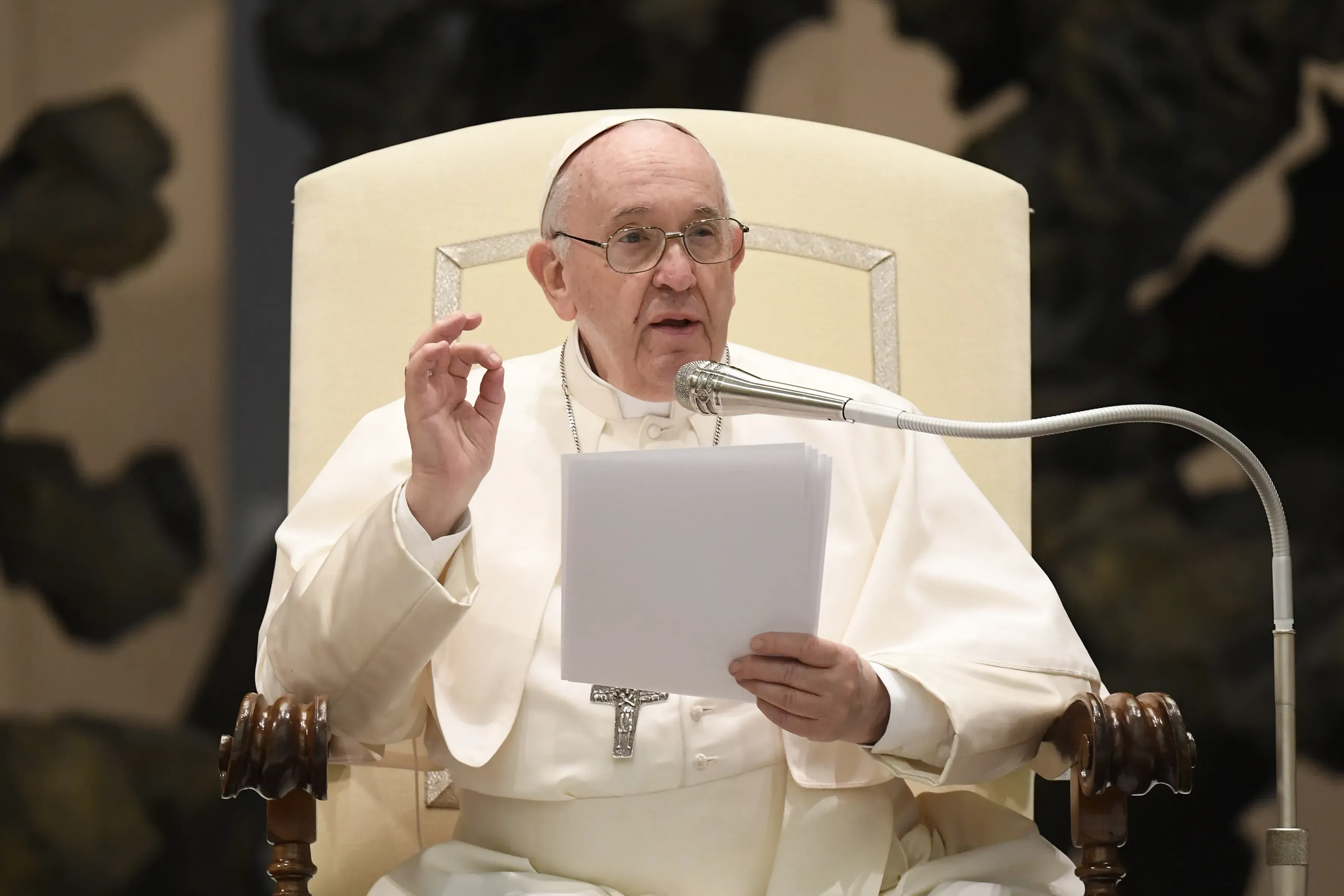 Le pape François s'exprime lors de son audience générale hebdomadaire, le 6 avril 2022. Vatican Media
