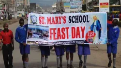 Les élèves en procession lors de la fête de l'école primaire St. Mary's à Ongata Rongai. Crédit : École primaire St. Mary's Ongata Rongai / 