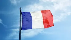Le drapeau de la France. Creative Photo Corner/Shutterstock. / 