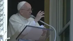 Le Pape François donne ses réflexions Regina Caeli sur le Dimanche de la Divine Miséricorde, le 24 avril 2022. Vatican Media / 