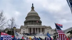 Les partisans du président américain Donald Trump manifestent devant le Capitole américain, le 6 janvier 2021, à Washington, DC. / Alex Edelman/AFP via Getty Images.