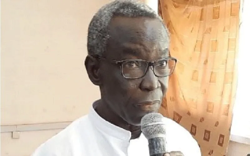 Le père Sebastian Aduko, curé du Christ Roi, Sandema du diocèse de Navrongo-Bolgatanga au Ghana. Ghanaweb