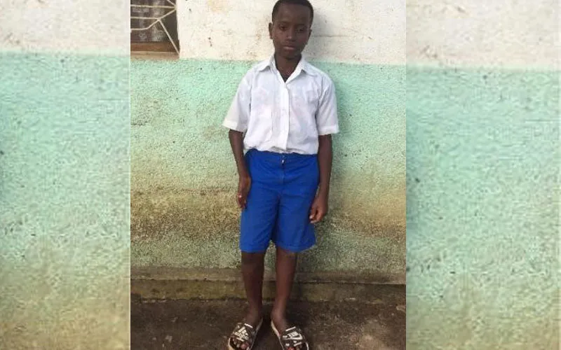 Ibrahim, dix ans, est un réfugié congolais vivant au Burundi qui souffre d'un handicap physique. Il fait partie des bénéficiaires de l'initiative du JRS en matière d'éducation pour les enfants ayant des besoins spéciaux. Service Jésuite des Réfugiés (JRS) Grands Lacs