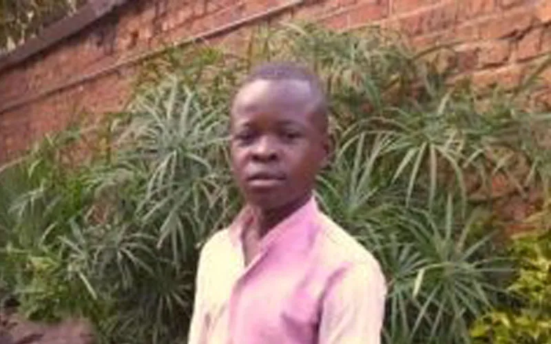 Jean-Claude Michaël Imani, 17 ans, un ancien jeune de la rue qui a retrouvé sa famille grâce aux salésiens du Centre Don Bosco de Bukavu Agenzia Info Salesiana (ANS)