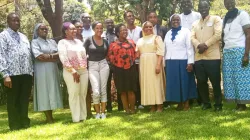Les participants au colloque des théologiens posent pour une séance photo à la Maison Africama de la Conférence des Jésuites d'Afrique et de Madagascar à Nairobi, le jeudi 10 mars 2022. Crédit : ACI Afrique / 