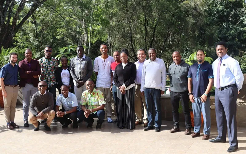 Les représentants des organisations membres du Réseau jésuite pour la justice et l'écologie - Afrique (JENA) qui se sont réunis à Nairobi pour discuter du financement du redressement post-COVID-19 en Afrique subsaharienne les 26 et 27 janvier 2022. Crédit : JENA