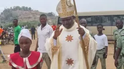 Mgr Ignatius Ayau Kaigama à la paroisse St. Mulumba à Igu, Bwari Area Council d'Abuja. Crédit : Archidiocèse d'Abuja / 