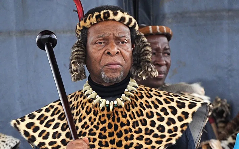 Le roi Goodwill Zwelithini kaBekhuzulu du royaume zoulou