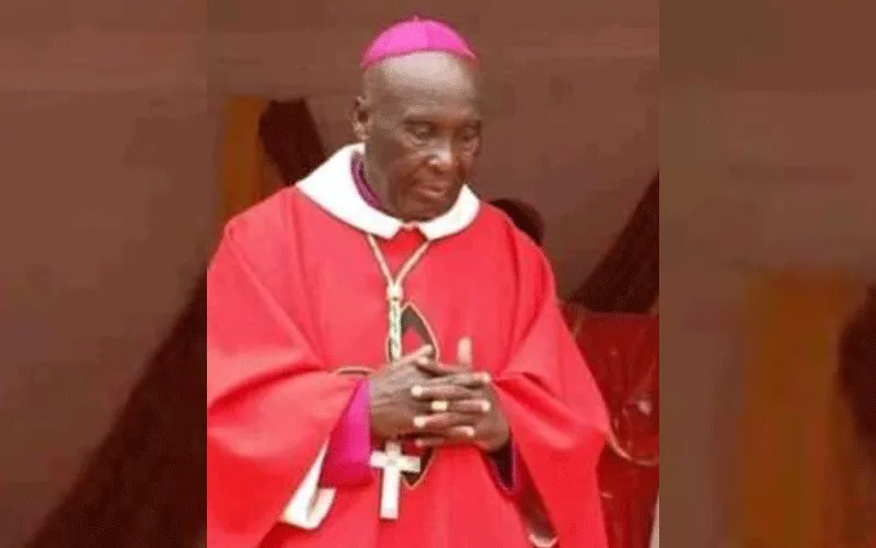 Feu archevêque émérite de l'archidiocèse de Maseru au Lesotho, Mgr Bernard Mohlalisi. / Domaine public