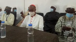 Jean Cardinal Zerbo en compagnie de leaders musulmans à Bamako, la capitale du Mali. / Domaine public