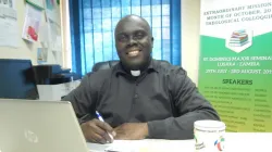 L'évêque élu du diocèse de Mpika, en Zambie, le père Edwin Mulandu. / 