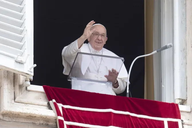 Le pape François prononce son discours de l'Angélus le 4 juin 2023. | Vatican Media / 