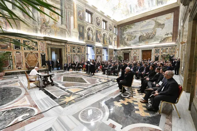Le pape François rencontre les recteurs des universités latino-américaines le 21 septembre 2023 au Vatican. | Crédit : Vatican Media